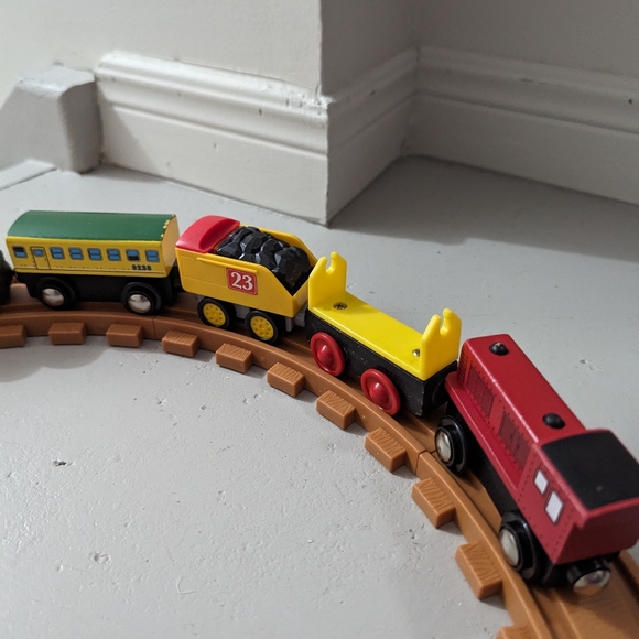 Toy State train set with Track . One piece missing from Track. Replacement. - Picture 8 of 11